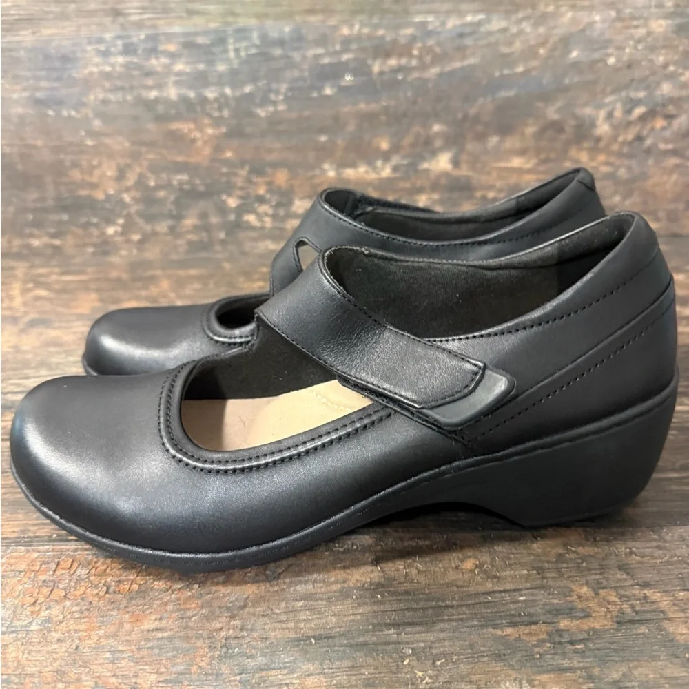 Clarks Black Mules Comfortable Clogs Shoes Size 9.5 - Picture 2 of 5